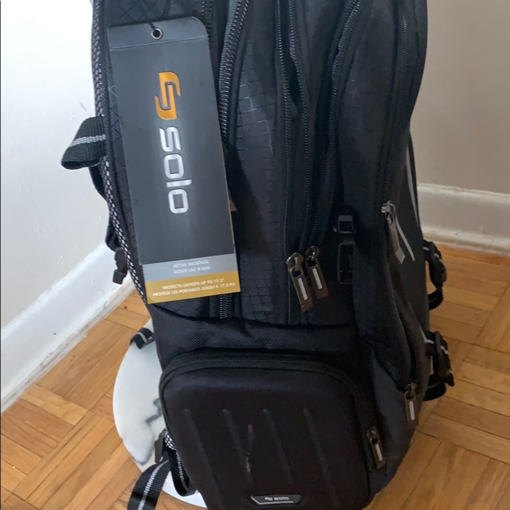 Solo backpack - Picture 3 of 4